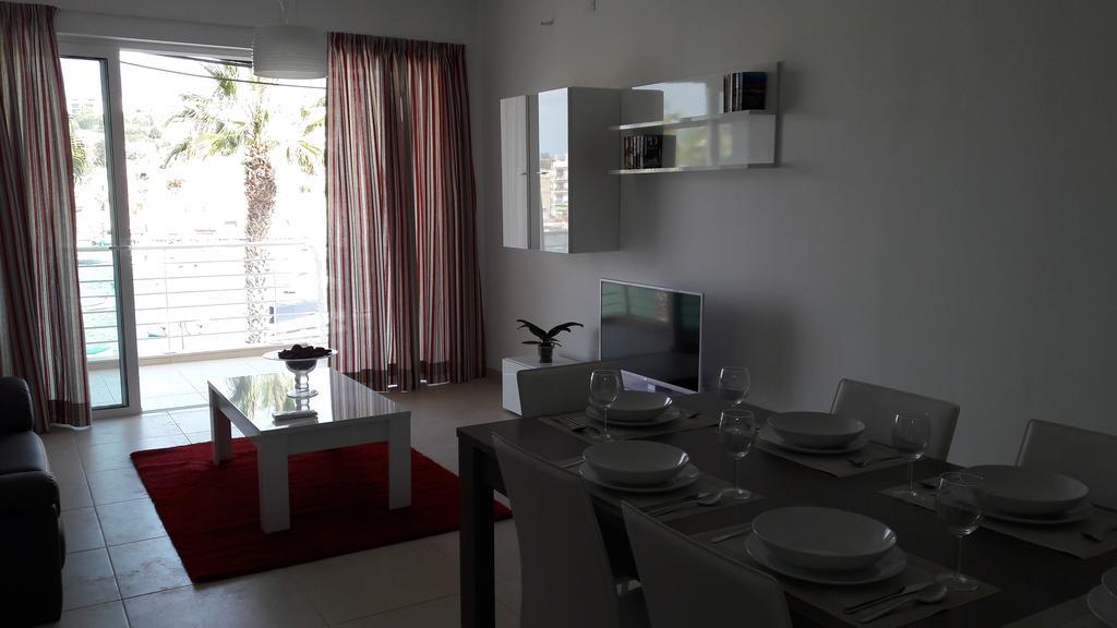 Blue Skies Apartment Marsaskala Luaran gambar