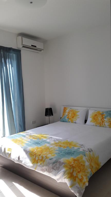 Blue Skies Apartment Marsaskala Luaran gambar